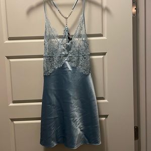 Victoria’s Secret night gown only wore one time. Very cute and sexy on! Size S